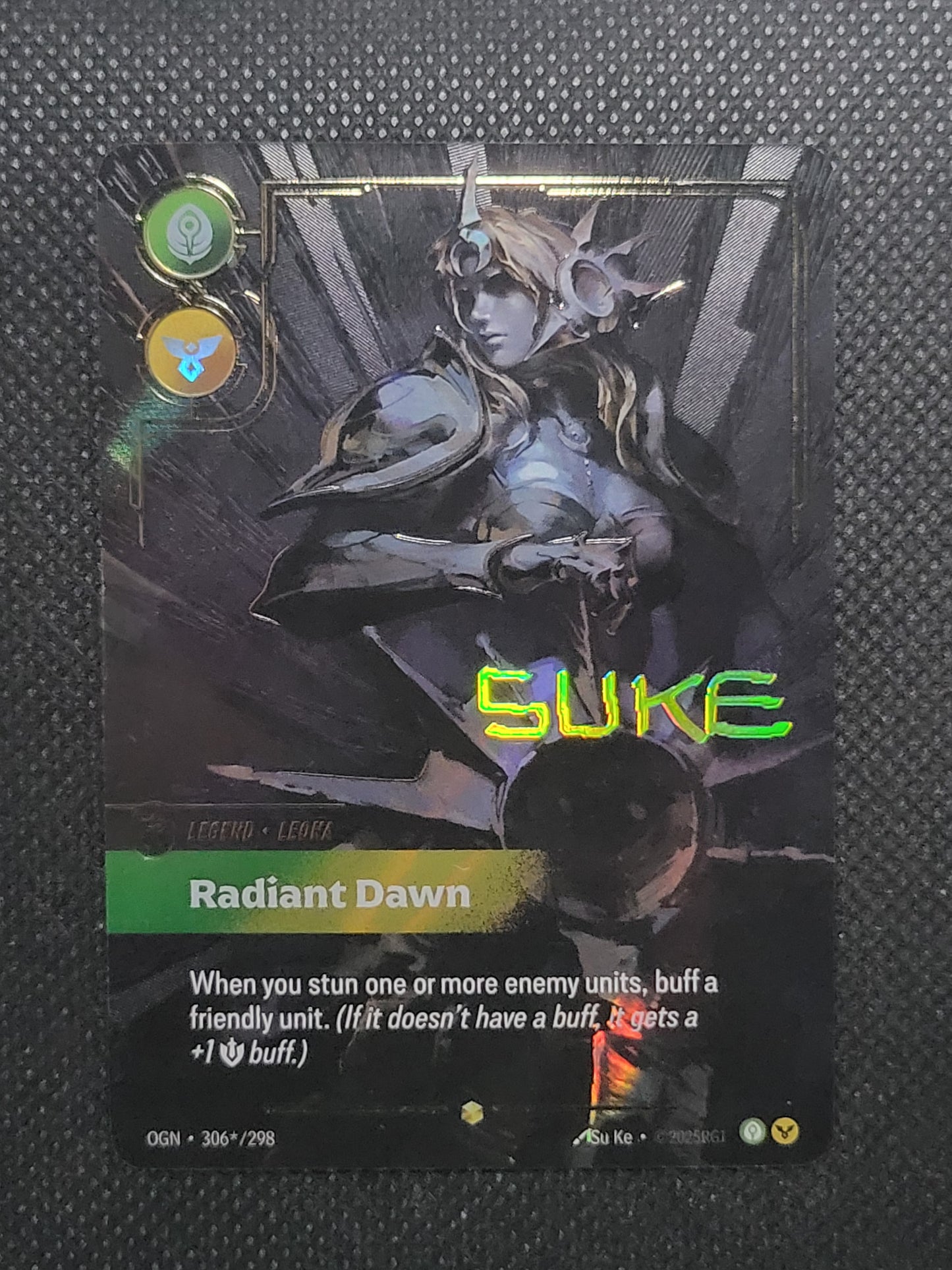 Radiant Dawn (Leona) — Signature|Foil — ID 17458